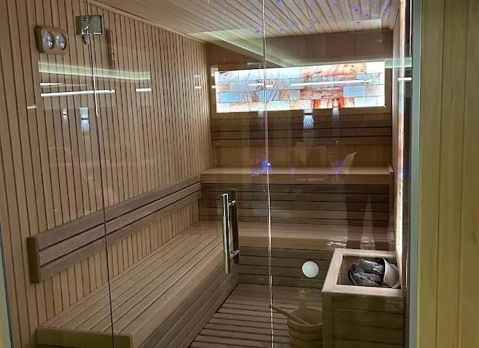 Milmari & - N Lux 108 Апартаменты *